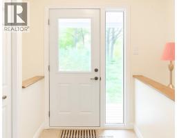 761 East West ROAD - 10