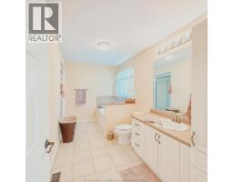 761 East West ROAD - 18