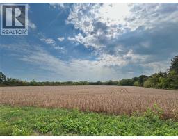 761 East West ROAD - 5