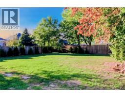541 LAKEVIEW AVENUE - 23