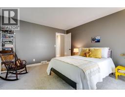 1126 Campbell LANE - 33