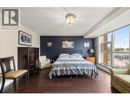 2175 WYANDOTTE STREET East UnitNo. 313 - 18