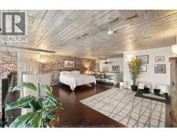 2175 WYANDOTTE STREET East UnitNo. 313 - 27