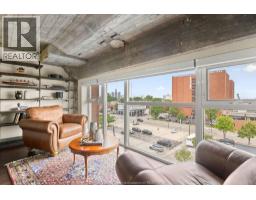 2175 WYANDOTTE STREET East UnitNo. 313 - 32
