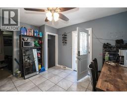 614 ELLIOTT STREET East - 7