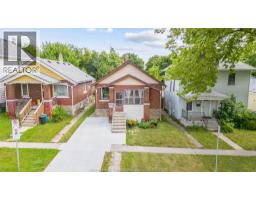 686 MCKAY AVENUE - 2