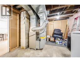 686 MCKAY AVENUE - 27