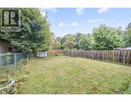 686 MCKAY AVENUE - 32