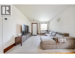 686 MCKAY AVENUE - 7