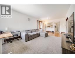 686 MCKAY AVENUE - 8