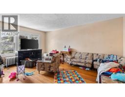 2165-2167 Dougall AVENUE - 16