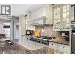 606 GEORGE KENNEDY WAY - 11