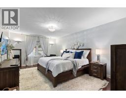 606 GEORGE KENNEDY WAY - 15