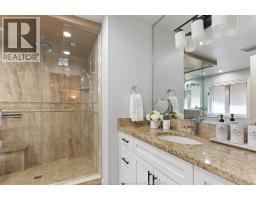 606 GEORGE KENNEDY WAY - 17
