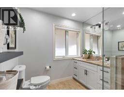606 GEORGE KENNEDY WAY - 18