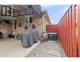 606 GEORGE KENNEDY WAY - 37