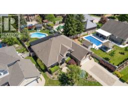 606 GEORGE KENNEDY WAY - 44
