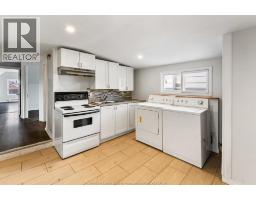 458-460 WAHKETA STREET - 32