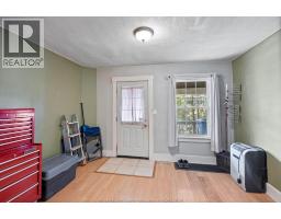 1070 ST. LUKE - 5