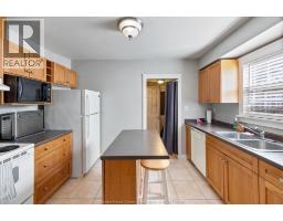 1070 ST. LUKE - 8