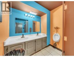 581 BROADWAY - 15
