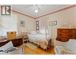 121 DIVISION STREET South - 15