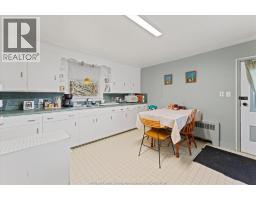 121 DIVISION STREET South - 20