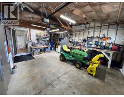 198 ROBSON ROAD - 33