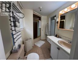 198 ROBSON ROAD - 40