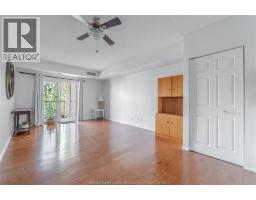 315 Village Grove DRIVE UnitNo. 301 - 20