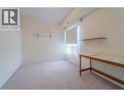 315 Village Grove DRIVE UnitNo. 301 - 27