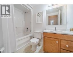315 Village Grove DRIVE UnitNo. 301 - 29