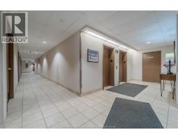 315 Village Grove DRIVE UnitNo. 301 - 9