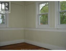 427 GLADSTONE AVENUE - 10