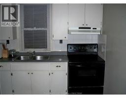 427 GLADSTONE AVENUE - 4