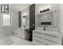 184 GRANDVIEW - 24