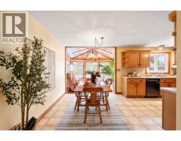 9 Audrey STREET - 13