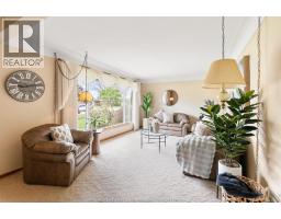 9 Audrey STREET - 8