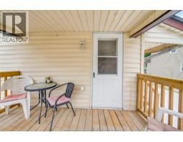 151 CURRY AVE - 45