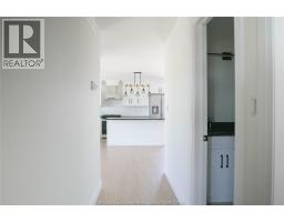 19 Hawthorne CRESCENT - 17