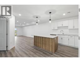 98 ERIE STREET North - 4