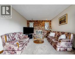 5 Lucy CRESCENT - 13