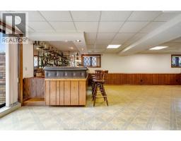 5 Lucy CRESCENT - 26