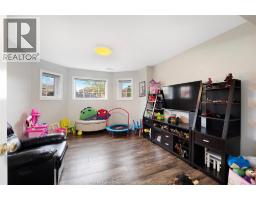 4205 BARTON CRESCENT - 27