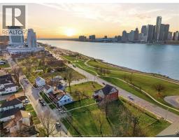 819-829 RIVERSIDE AVE - 9