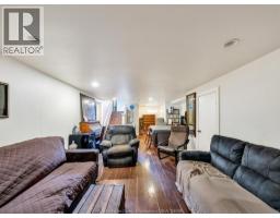 1315 JANETTE AVENUE - 21