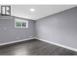 2653 PRESTON - 36
