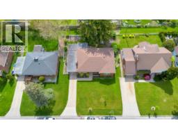 273 HENKEL PLACE - 31