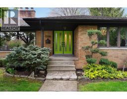 3500 VICTORIA BOULEVARD - 2