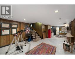 3500 VICTORIA BOULEVARD - 42